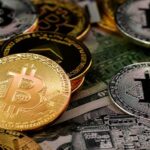 Is Bitcoin a Good Investment? Experts About Investing in BTC